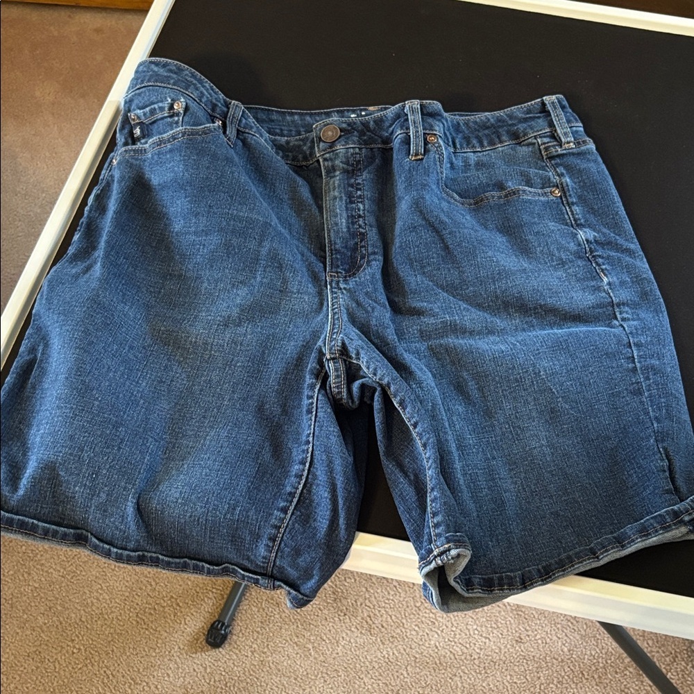 Seven7 Classic Denim Jean Shorts